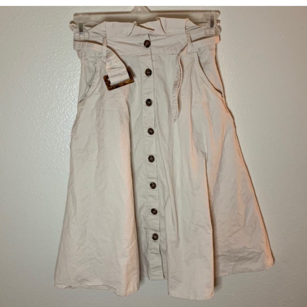 Nude Skirt